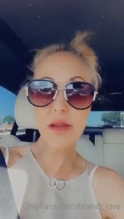 Early ass wake up call to get to the salon laptop on lap so don t be 