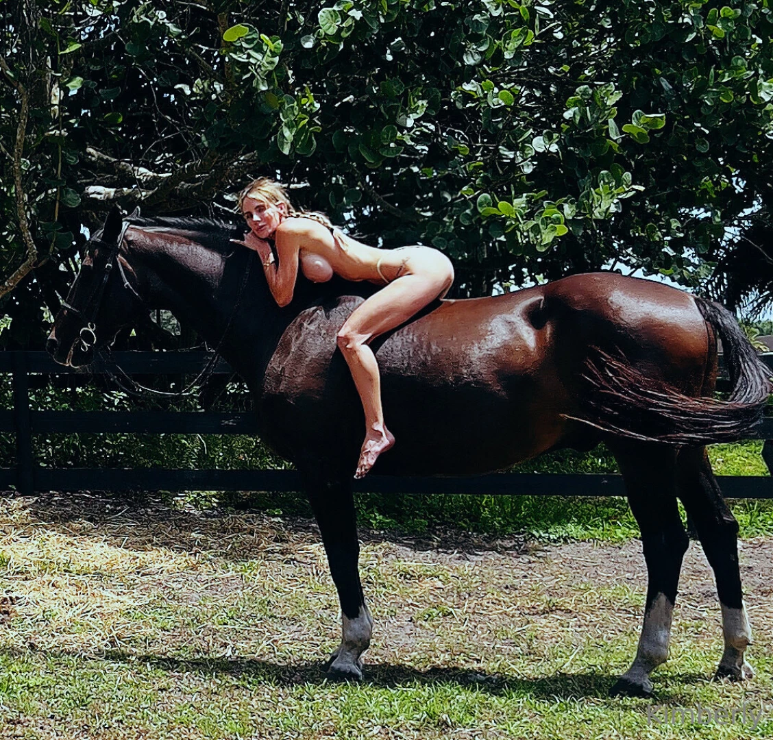 Waiting on my cowboy dm me if it s you 