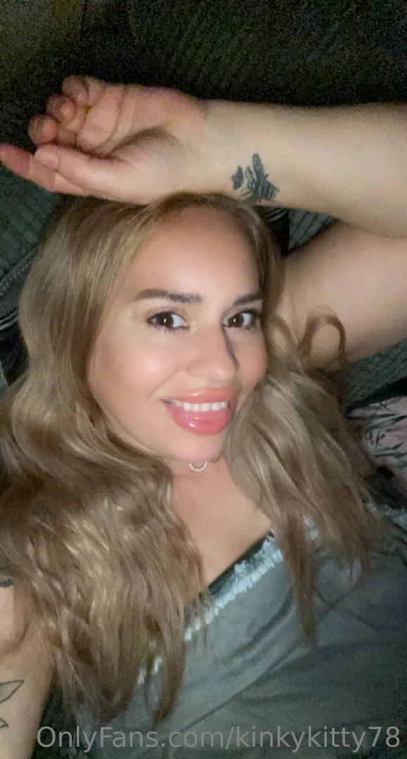 Who wants some custom content over the weekend get your requests in i 