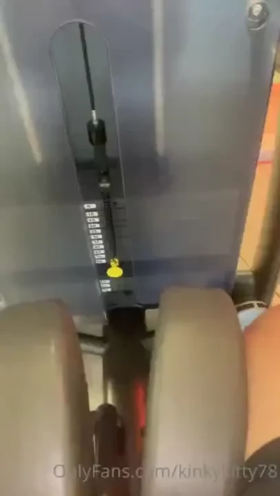 It s leg day who wants to get sweaty with me part 2 