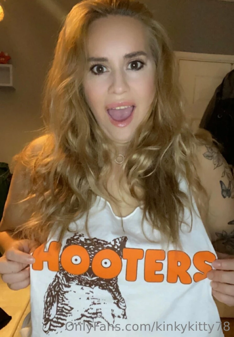 Who wants the topless version tips get tits 