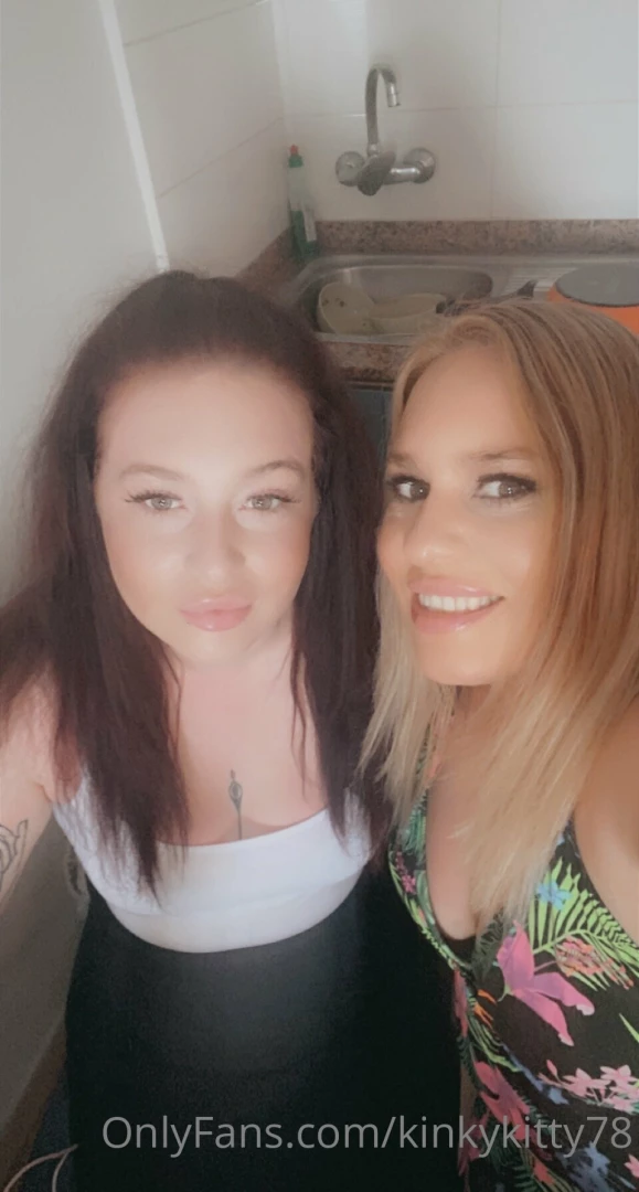 Sorry i m being quiet this week enjoying the sun in spain with my 