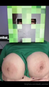 Mira como se mueven mis grandes tetas amor look how my big tits move