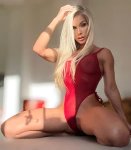 Happy monday handsomes