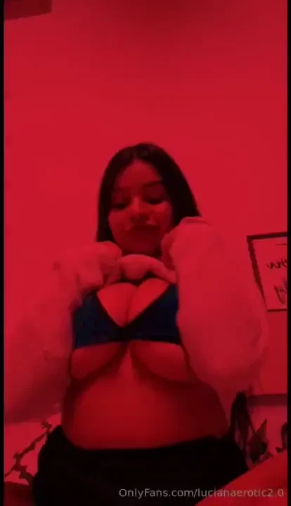 Can i put your cock between my huge tits 