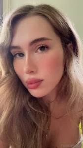 Are you zooming in my pictures if so i ll send you more then