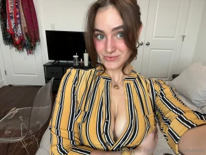 Let me be your secretary today and take care of your dick