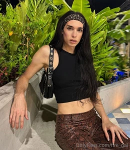 There s so much to see around here do you want to be part of my world