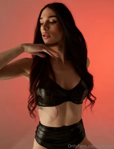 I believe every city has its own temperament paris is slow to seduce