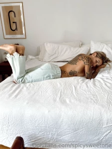 Cum mess up the bed with me