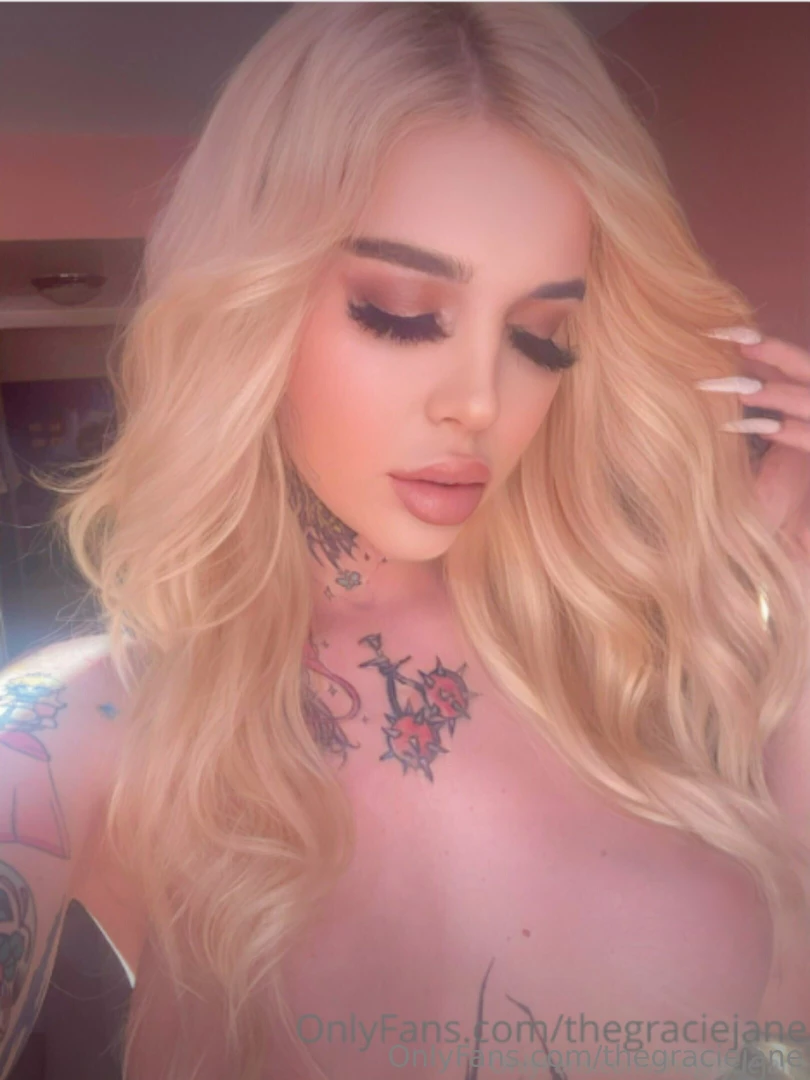 All yours to admire but i know you want more 