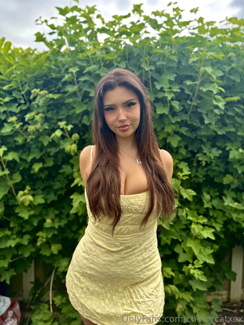 I can dom you outside too 