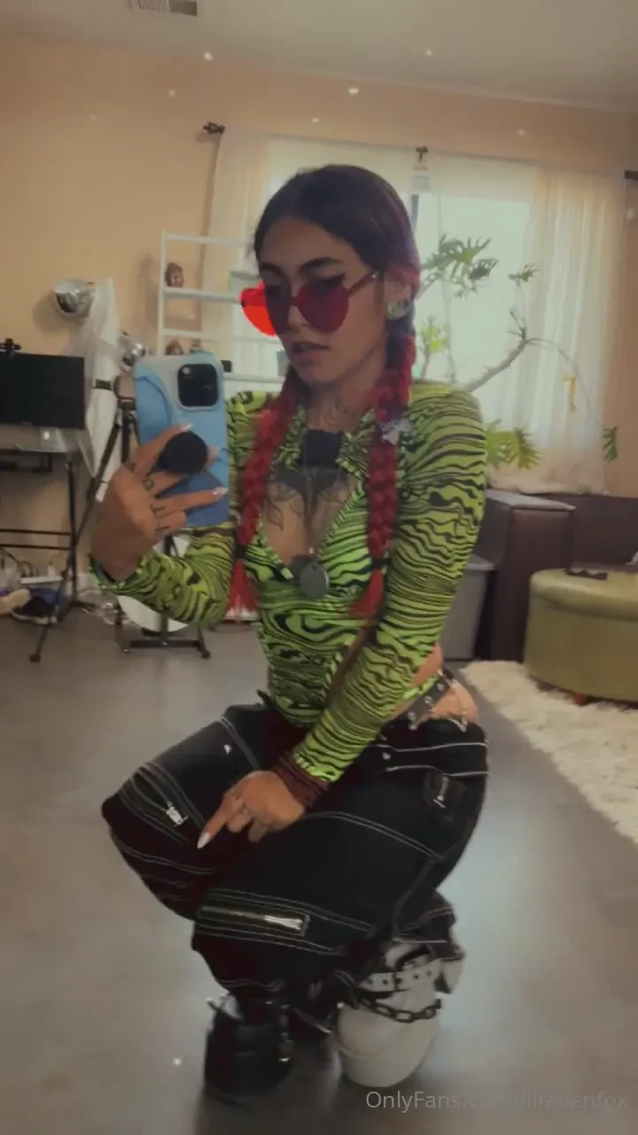 Get lost in the wayyyy my body moves 