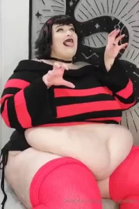 Sweater weather mavis wanna snuggle