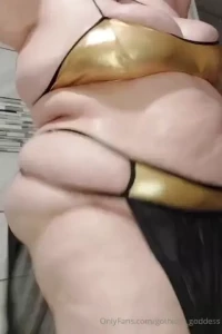 More wet tummy