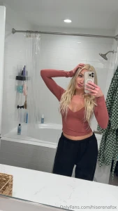 Just a lil waist and a lot of attitude