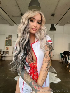 The angel of ur wildest dreams is waiting on u to hit her upp part 1