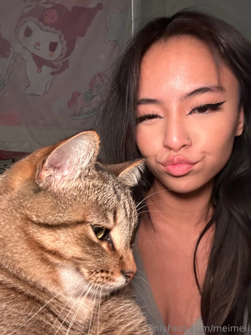 Just wanted to show you my pussy 