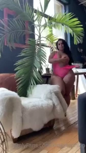 Dm me cup the melon to watch this full uncensored cup the melon video