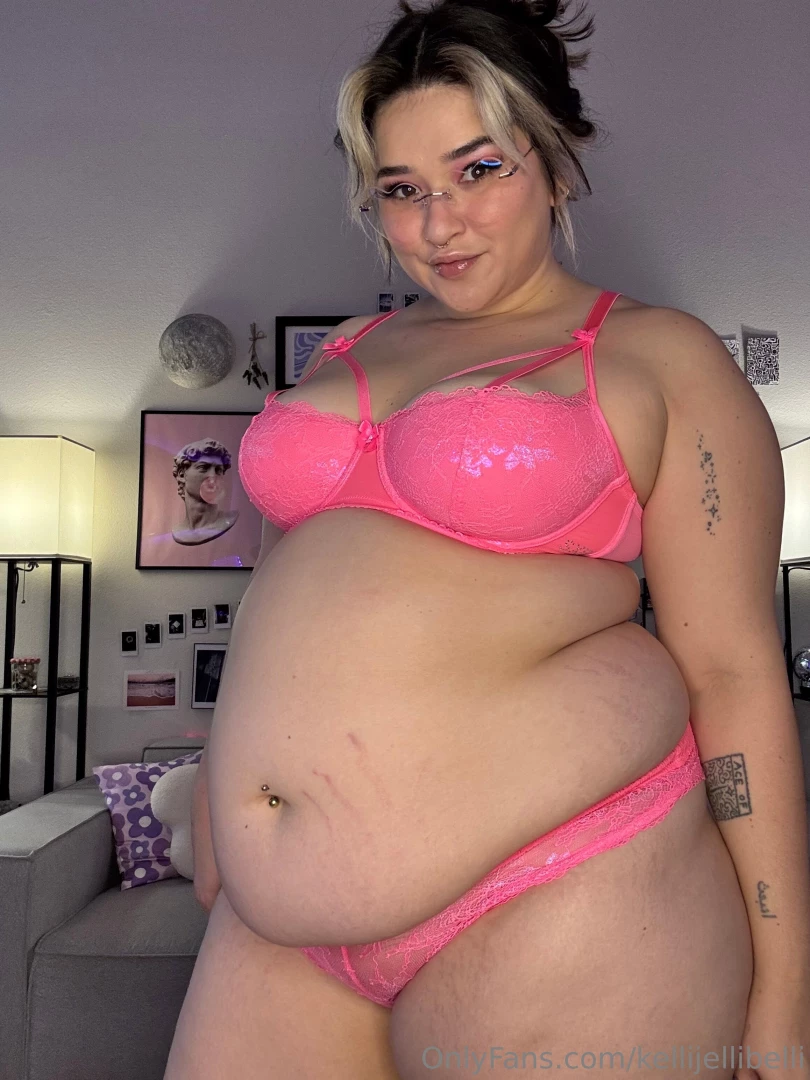 This bra is getting soo tight part 1 