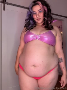The love handles be love handling now all i need is someone to handle
