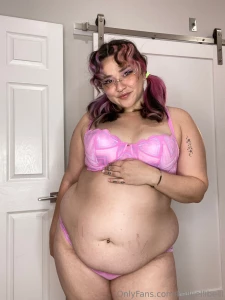 Love showing off my big belly for yall part 1