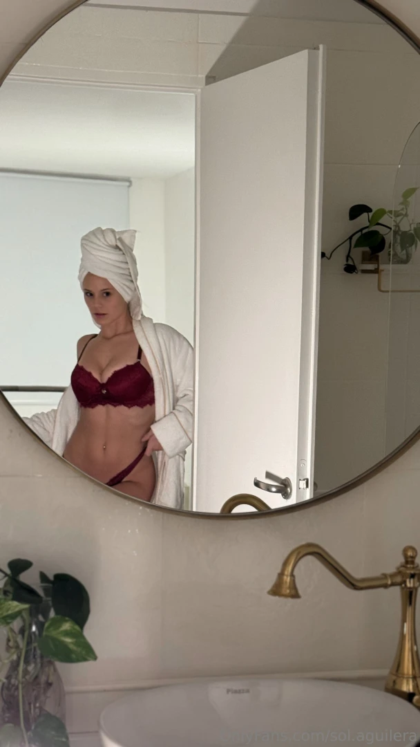 Getting ready but why not let my vips in on the moment you know i don 