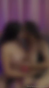 Say yes if you wanna see the full video with my sister