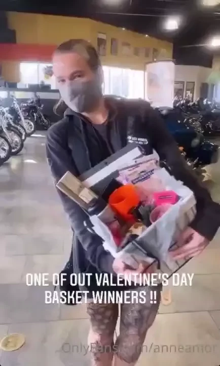 Happy belated valentine s day to me yes i get a valentine after all my 
