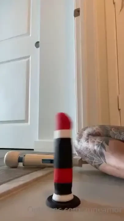 My first dildo and dildo video never been crazy about penetration my 