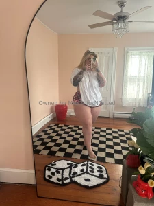 It s not just a selfie it s a vibe
