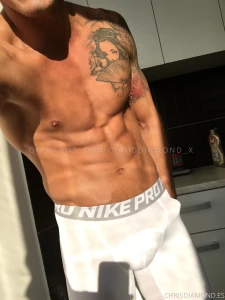 Just for today come to my dm i have surprises but first leave your