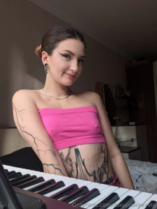 It s been a while since i shared something musical here hasn t it