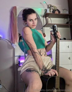 The shape of a guitar reminds me so much of my own body nature might part 1