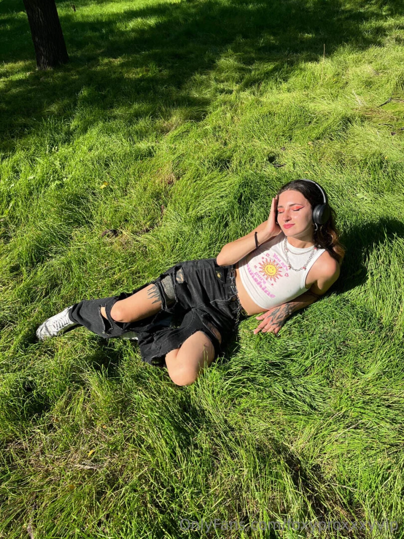 I m such a music lover it s like i m obsessed there s nothing quite part 1 