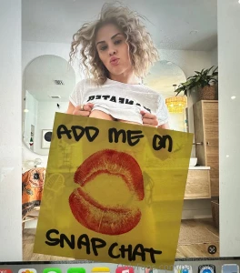 Add me on snapchat ---- gt https snapchat com t fjbmoppa