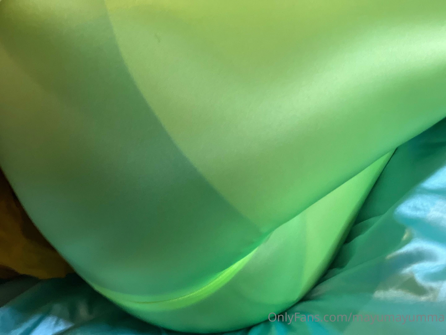 Yello-green full body tights and fetish space part 2 