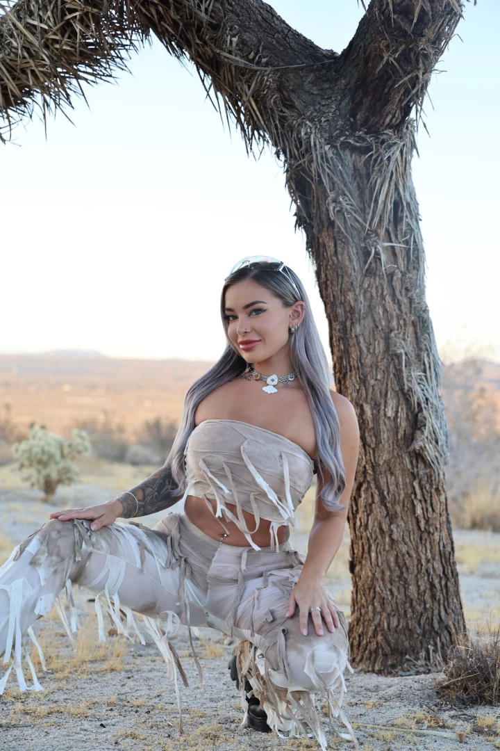 What s better me or the view i think i know your answer 