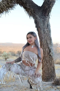 What s better me or the view i think i know your answer