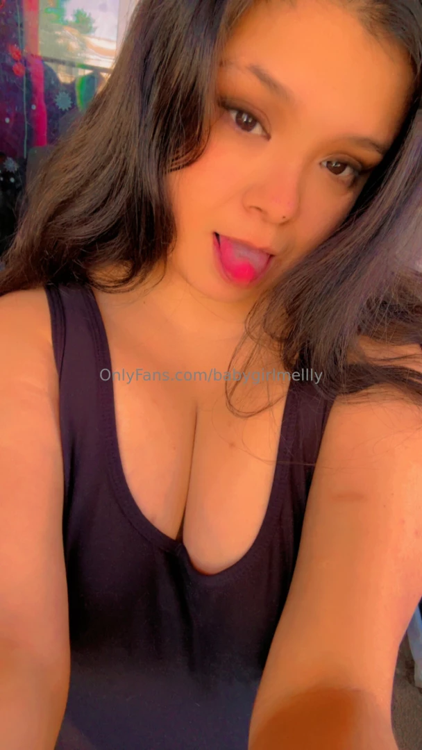 Daddy cum on them please or my mouth eheheh 