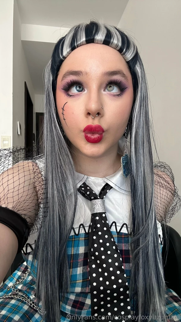 Cosplayfoxyuzumaki part 2 