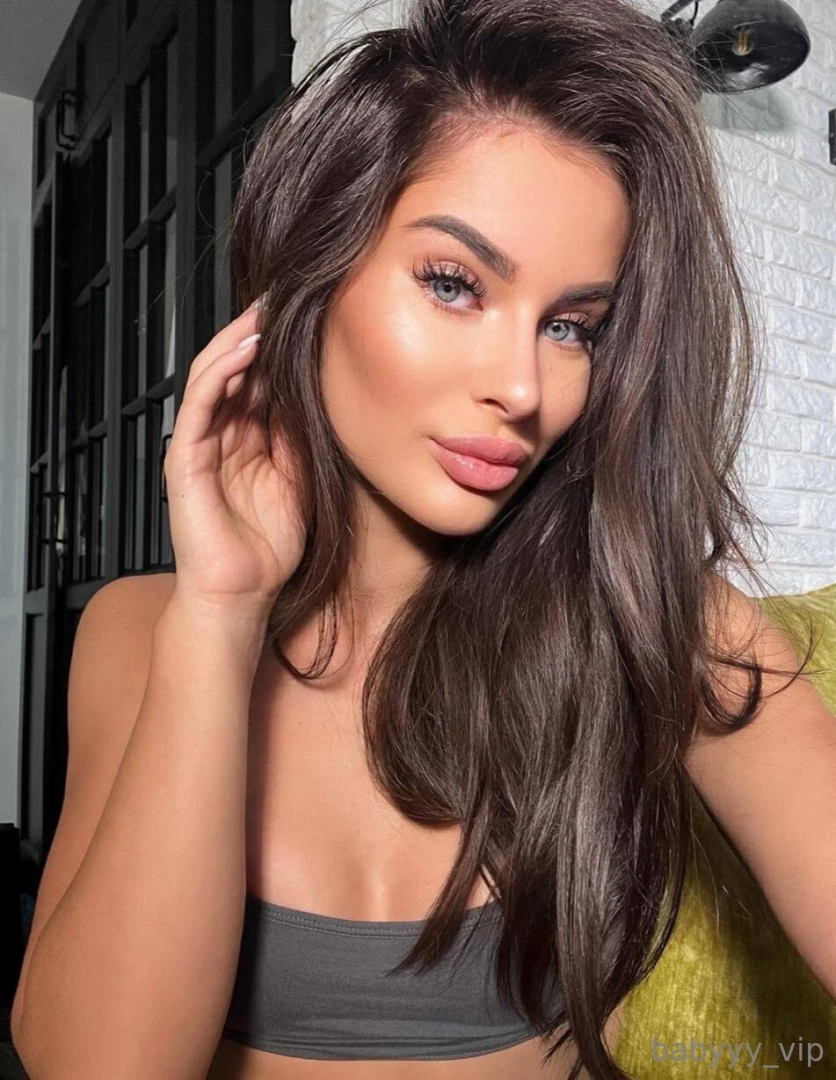 Do you believe in lust at first sight or should i get past you again 