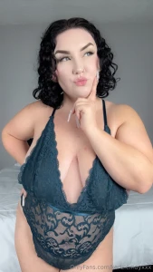 Free nude in your dms if you guess what i m thinking correctly