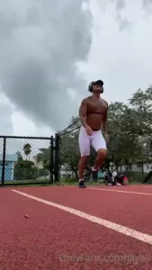Flamingo track miami florida shoulders triceps abs part 5