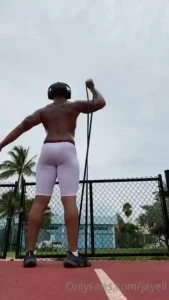 Flamingo track miami florida shoulders triceps abs part 3