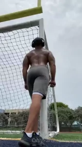 Flamingo track miami florida shoulders triceps abs part 10