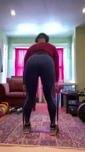 Your favorite day sexies booty gains part 3