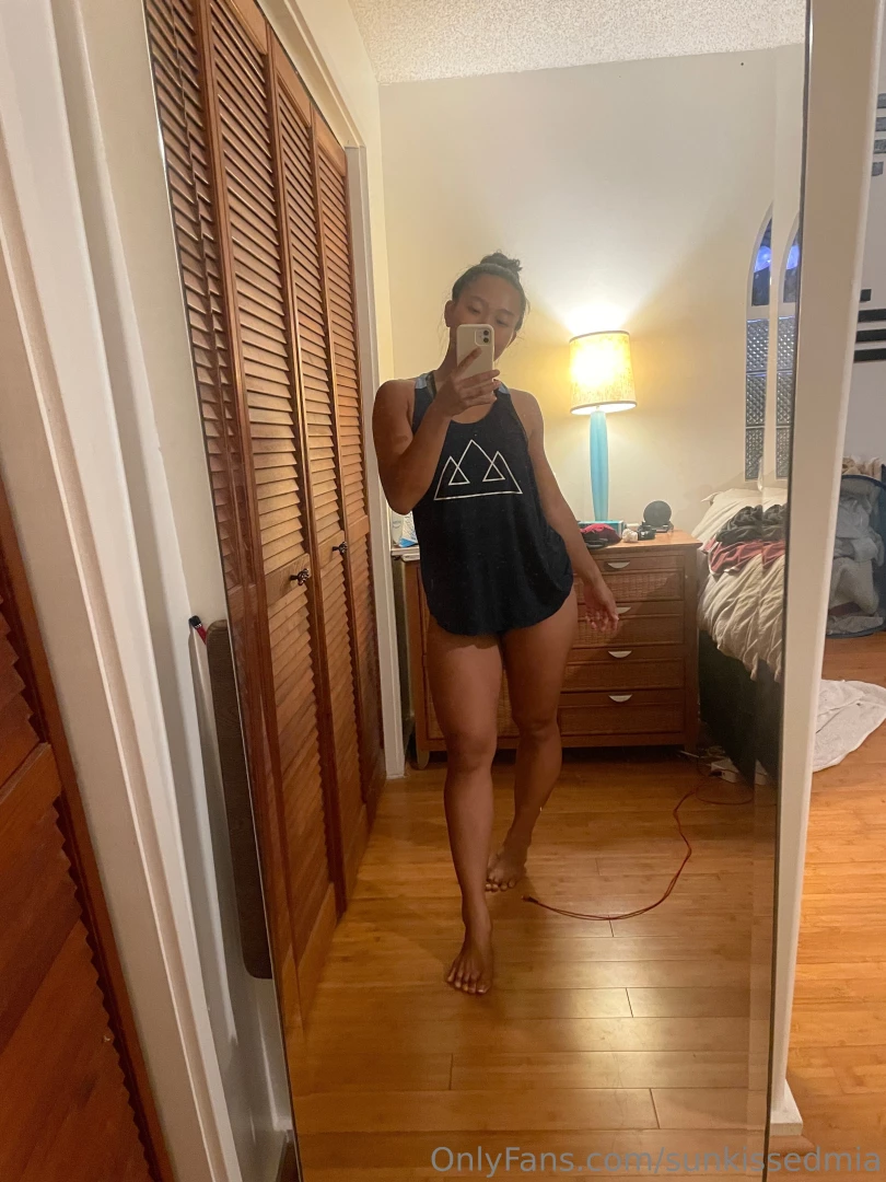 peachypenny - Choose for me baby which content do you want to see next 