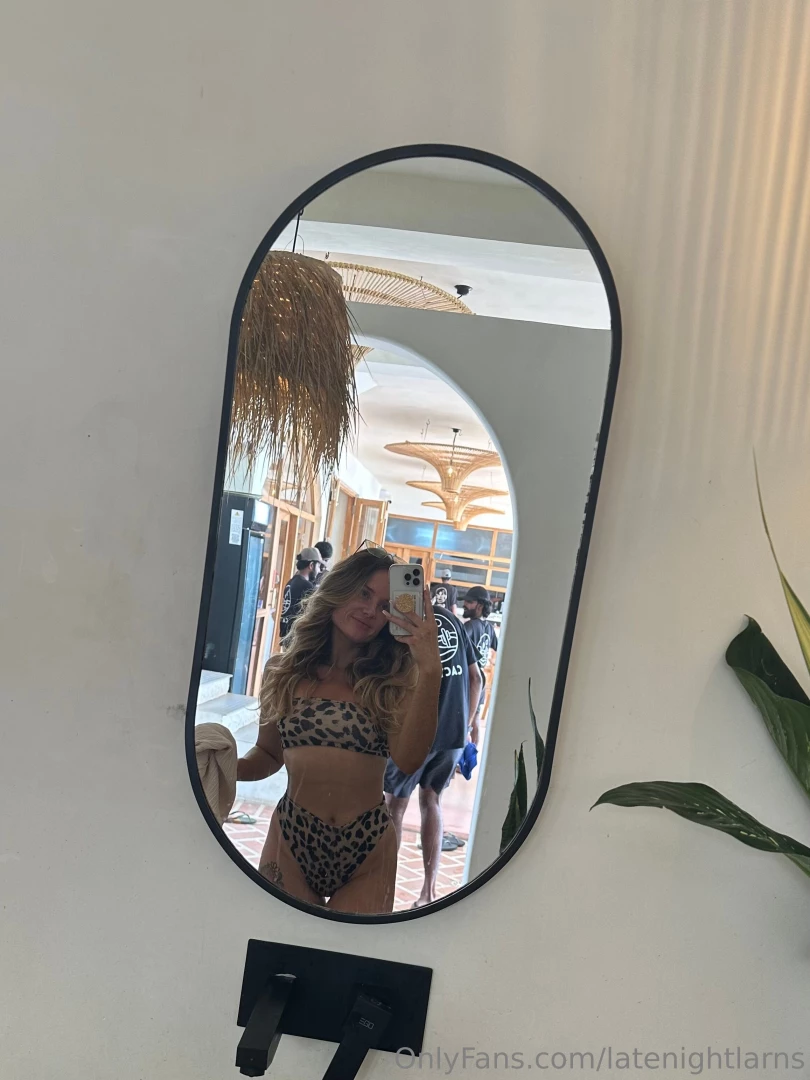 Objects in the mirror may be hotter than they appear 