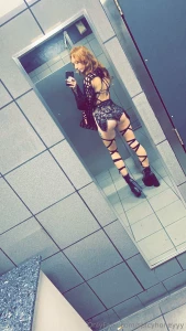 You like my outfit part 33